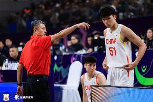 媒体人：一场内容挺糟糕的比赛 唯一好消息是距离打日本还有时间