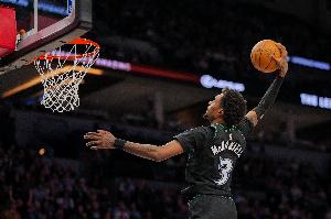 解说：送走了里德的森林狼 那就是要把麦丹直接推到四号位了？