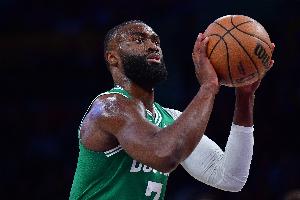 Shams：所有涉及杰伦·布朗的交易 凯尔特人都要价至少4个首轮签