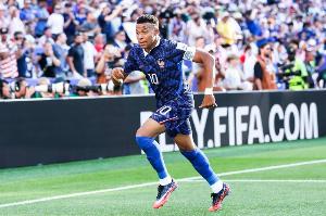 马特塔、于帕：姆巴佩仍专注世界杯 希望那个巴拉圭议员承担后果