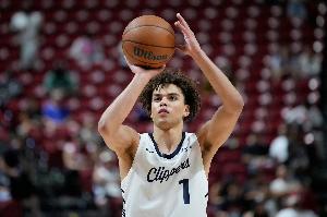给足开火权！5号秀瓦格勒15次出手全队最高 贡献16分6板4助